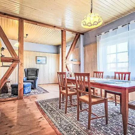 Mit Grossem Eingezaeunten Garten By Interhome * Hohenbucko