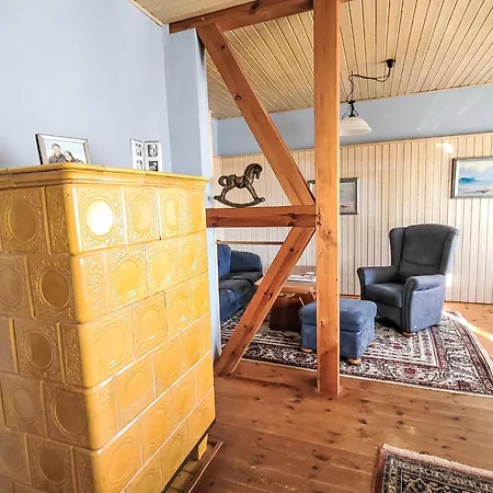 Holiday home Mit Grossem Eingezaeunten Garten By Interhome *