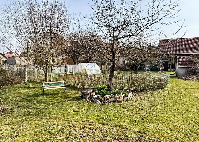 Mit Grossem Eingezaeunten Garten By Interhome Holiday home Hohenbucko